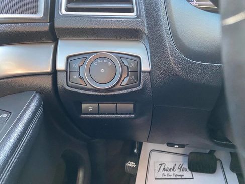 Used 2016 Ford Explorer XLT w/ Equipment Group 202A image 16