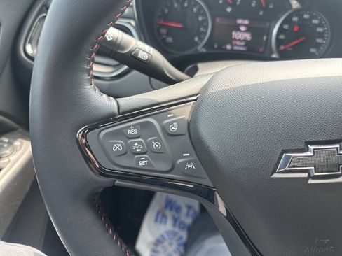 Used 2022 Chevrolet Equinox RS w/ RS Leather Package AWD/4WD image 21