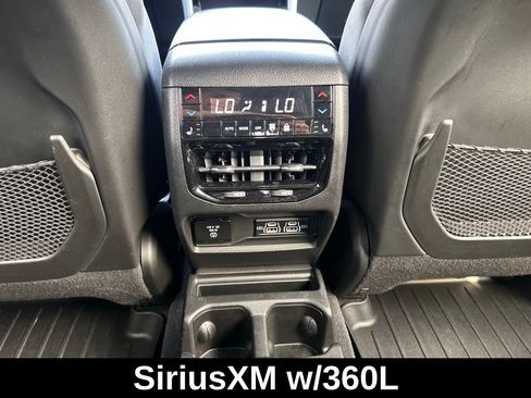 Used 2022 Jeep Grand Cherokee L Overland w/ Luxury Tech Group IV image 25