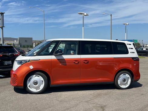 New 2025 Volkswagen ID. Buzz 1st Edition image 2