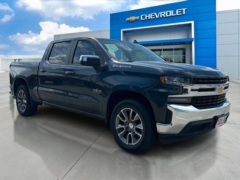 Used 2019 Chevrolet Silverado 1500 LT w/ Texas Edition RWD image 3