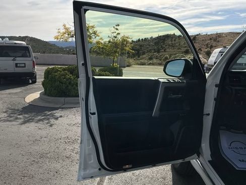 Used 2023 Toyota 4Runner Limited RWD image 6