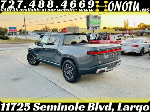 Used 2022 Rivian R1T Adventure image 7