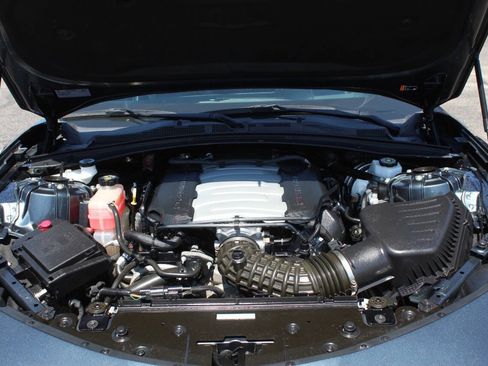 Used 2021 Chevrolet Camaro SS RWD image 8