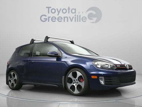 Used 2012 Volkswagen Golf 2-Door FWD image 18