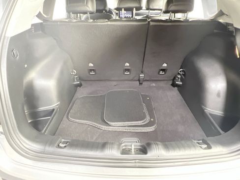 Used 2022 Jeep Compass Limited image 23