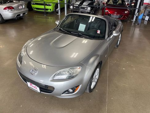 Used 2011 MAZDA MX-5 Miata Sport image 58