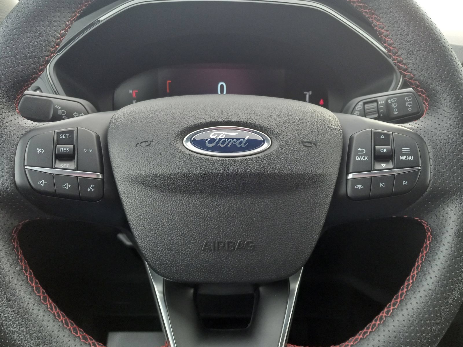 Used 2025 Ford Escape ST-Line FWD image 19