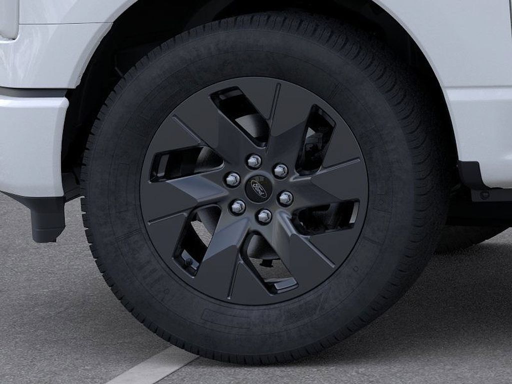 New 2025 Ford F150 Lightning Flash AWD/4WD image 19