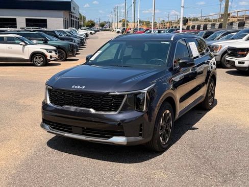 Certified 2026 Kia Sorento S FWD image 1