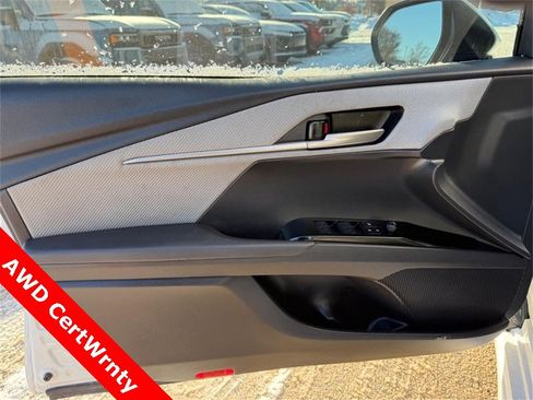 Used 2025 Toyota Camry LE image 19