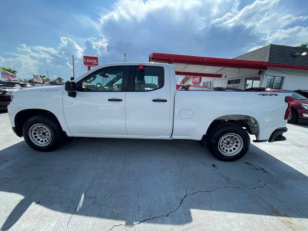 Used 2020 Chevrolet Silverado 1500 W/T w/ WT Fleet Convenience Package AWD/4WD image 5