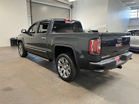 Used 2018 GMC Sierra 1500 Denali w/ Denali Ultimate Package AWD/4WD image 5