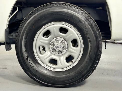 Used 2022 Nissan Frontier S RWD image 30