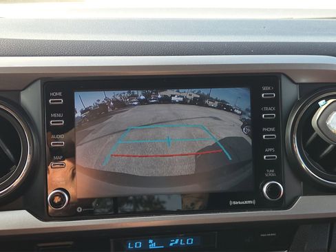 Used 2021 Toyota Tacoma SR5 image 33