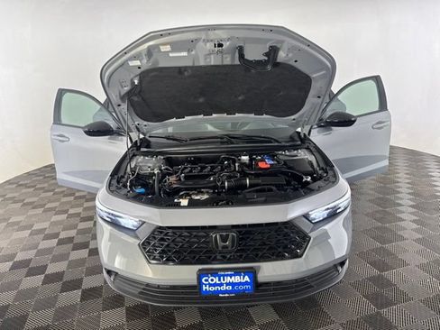 Certified 2025 Honda Accord SE image 14