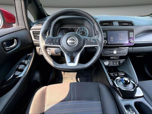 Used 2024 Nissan Leaf SV Plus FWD image 9