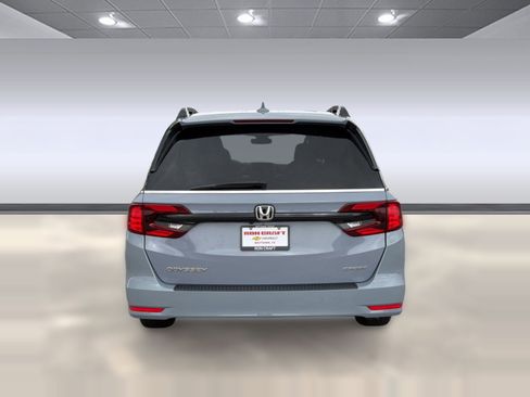 Used 2023 Honda Odyssey Sport image 10