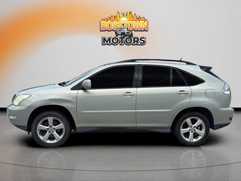 Used 2004 Lexus RX 330 w/ Premium Plus Pkg FWD image 3