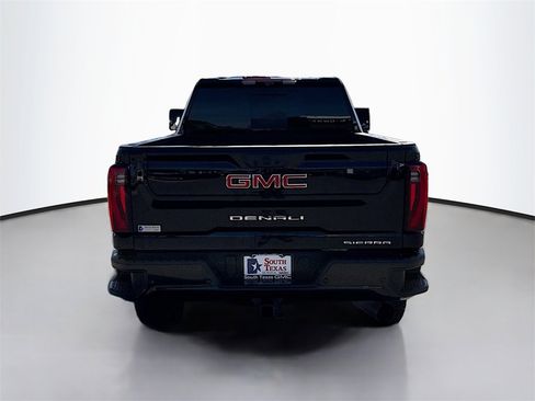 Used 2024 GMC Sierra 2500 Denali w/ Denali Reserve Package image 6