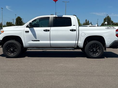 Used 2014 Toyota Tundra SR5 w/ TRD Off Road Package AWD/4WD image 7