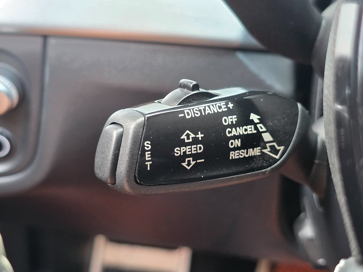 Used 2015 Audi S8 AWD/4WD image 50