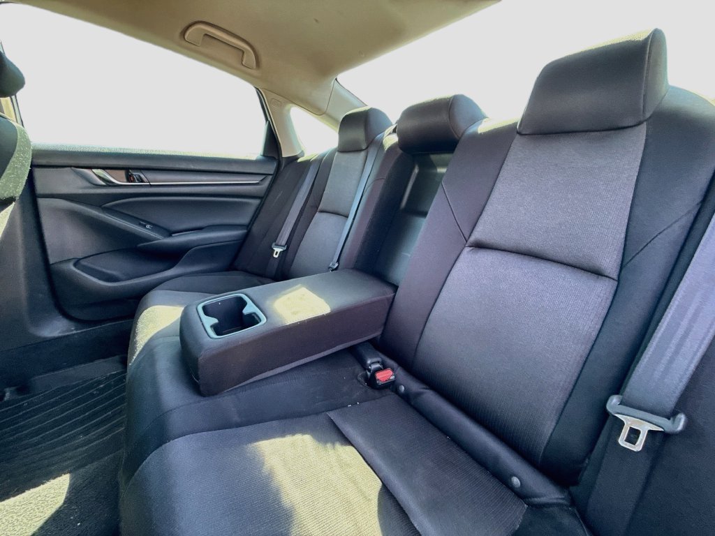 Used 2022 Honda Accord LX image 31