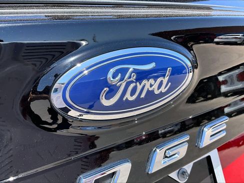 Certified 2024 Ford Edge SEL w/ Sport Appearance Package AWD/4WD image 30