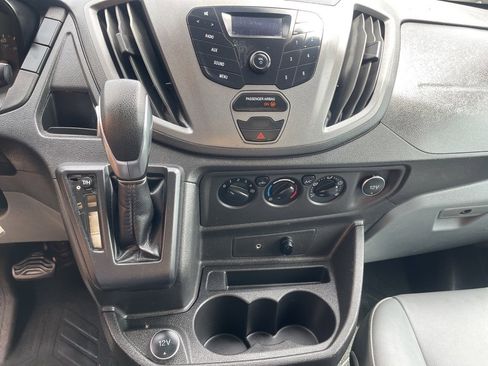 Used 2019 Ford Transit 250 138 image 12