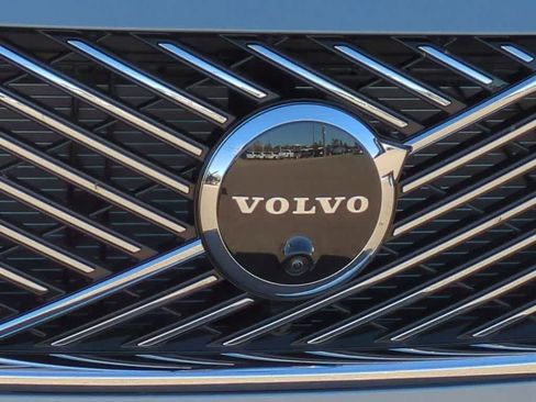 New 2026 Volvo XC90 B6 Ultra w/ Protection Package AWD/4WD image 10