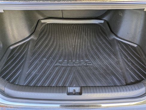 Used 2023 Honda Accord EX image 27