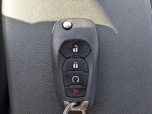 Used 2024 Chevrolet Trax LS w/ LS Convenience Package image 27