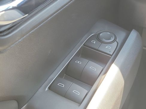 New 2026 GMC Canyon Elevation w/ Convenience Package image 35