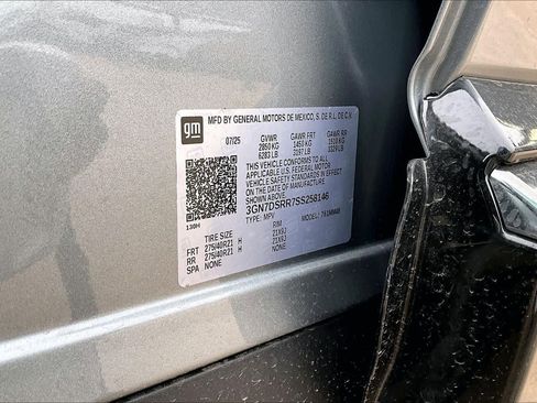 New 2025 Chevrolet Equinox EV RS w/ Active Safety Package 3 image 20