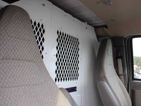 Used 2025 GMC Savana 2500 w/ Driver Convenience Package RWD image 20