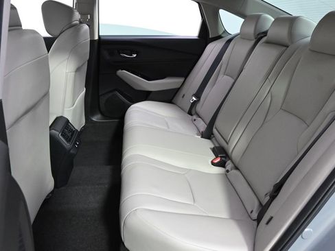 Used 2025 Honda Accord Touring image 21