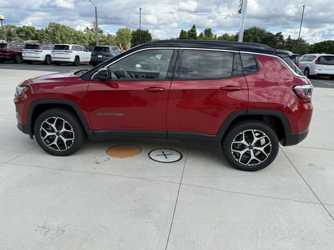 New 2026 Jeep Compass Limited AWD/4WD image 5