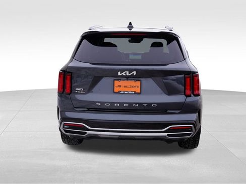Certified 2022 Kia Sorento SX image 7