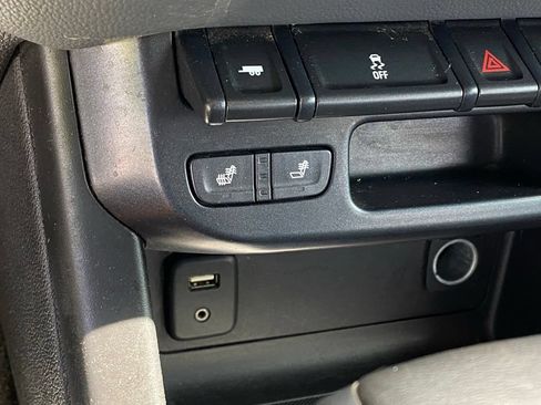 Used 2016 Chevrolet Colorado Z71 AWD/4WD image 20