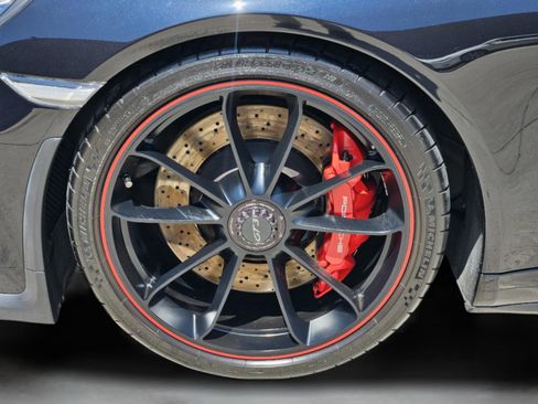 Used 2018 Porsche 911 GT3 RWD image 29