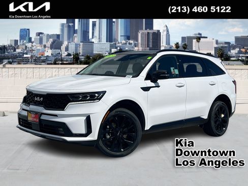 Certified 2023 Kia Sorento SX image 1