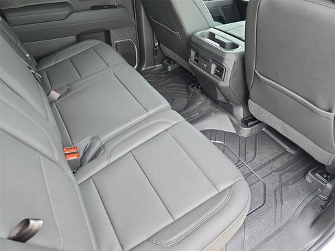 New 2026 Chevrolet Silverado 1500 LT w/ Leather Package image 11