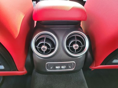 Used 2024 Alfa Romeo Giulia Ti w/ Performance Driving Package RWD image 11