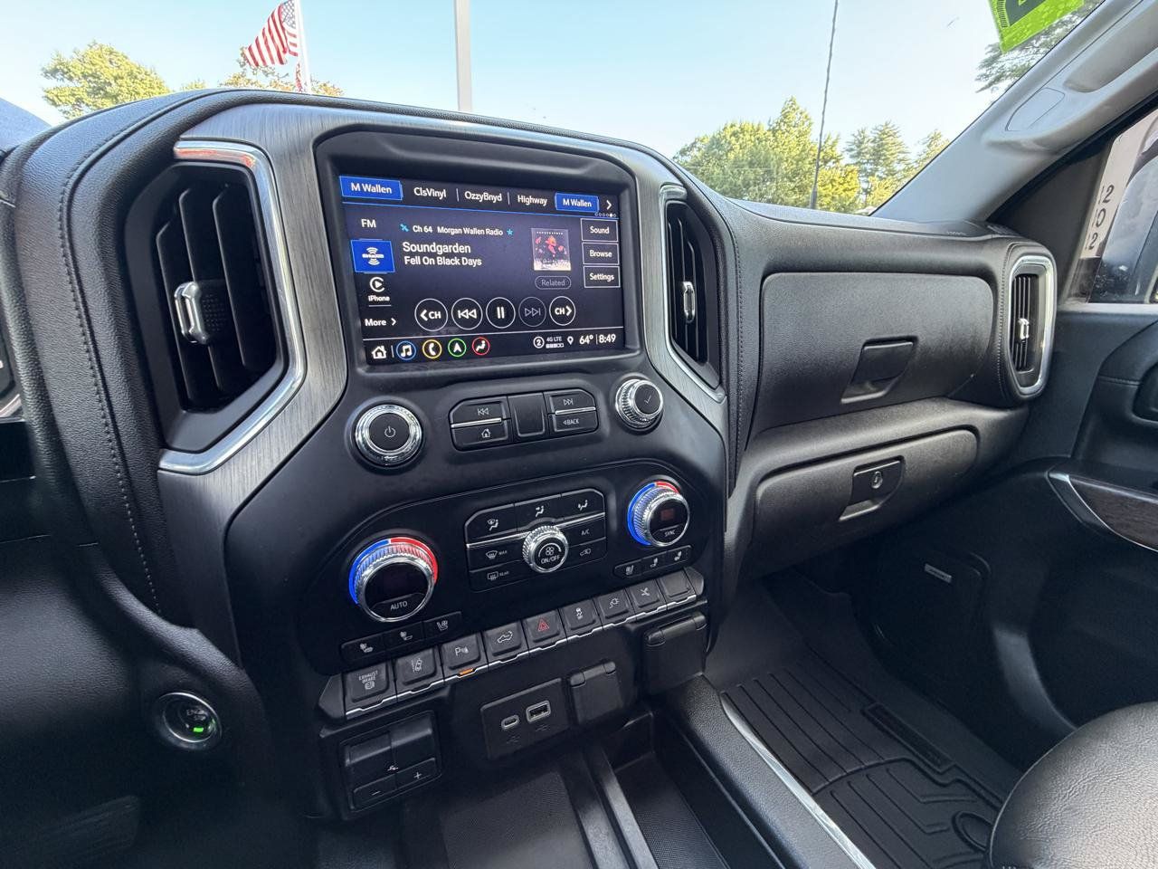 Used 2021 GMC Sierra 3500 Denali w/ Denali Ultimate Package AWD/4WD image 30