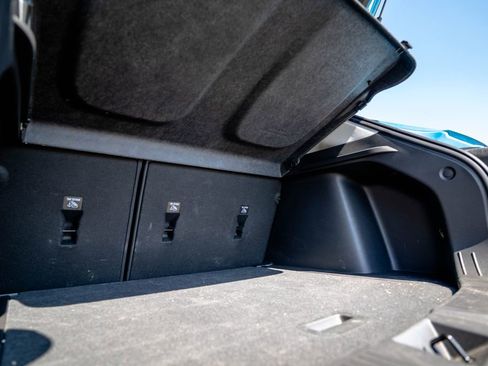 Used 2025 Chevrolet Trax LT w/ Driver Confidence Package image 30