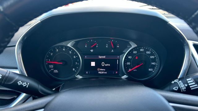 Used 2019 Chevrolet Equinox LT w/ Sun & Navigation Package AWD/4WD image 17