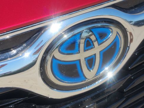 Used 2024 Toyota Highlander Platinum FWD image 13