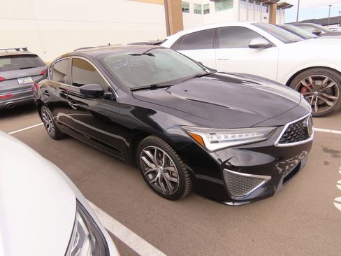 Used 2020 Acura ILX Premium Package image 2