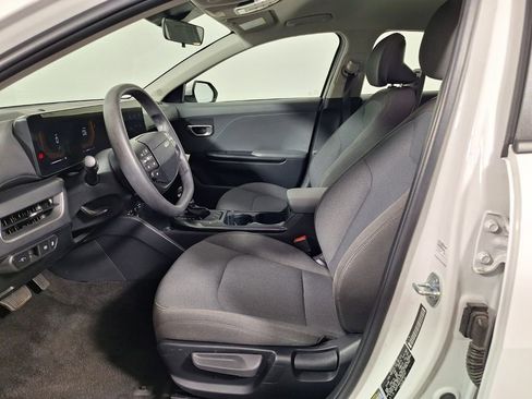 Used 2025 Kia K4 FWD image 12
