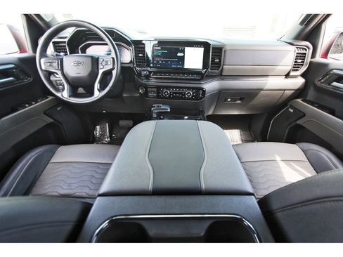 Used 2024 Chevrolet Silverado 1500 ZR2 w/ Technology Package AWD/4WD image 7